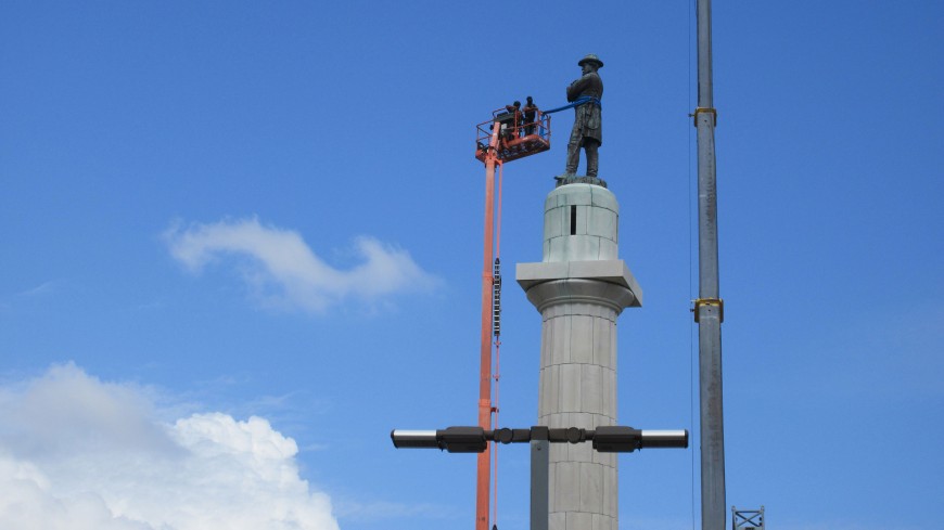 Statue von General Robert E Lee wird abgebaut