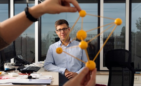 Professor Sebastian Faust, Fachbereich Informatik