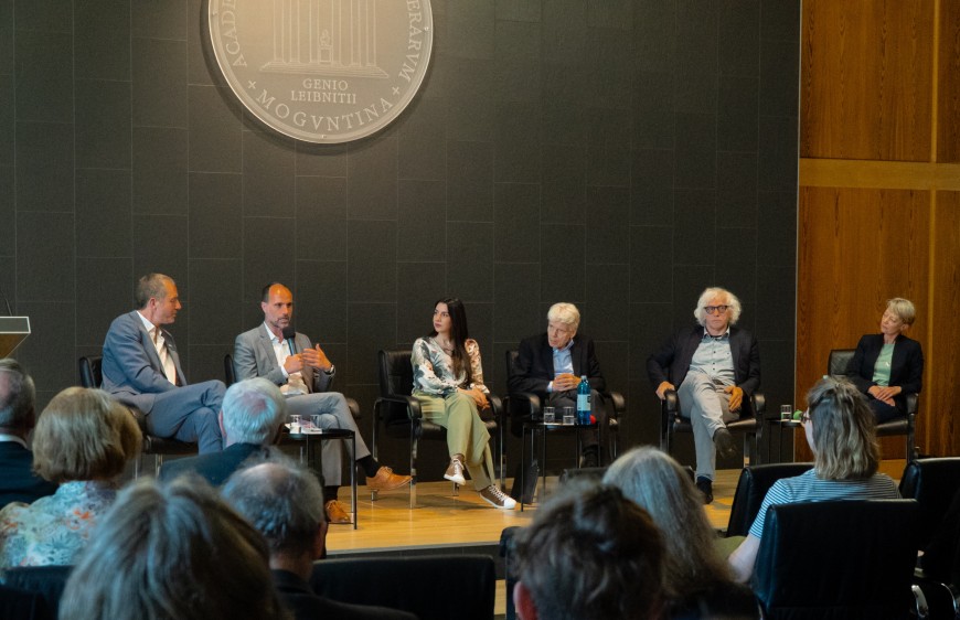 WissKomm Academy: ›Biotechnologie im Dialog – Chancen, Verantwortung und Kommunikation‹. Podiumsdiskussion