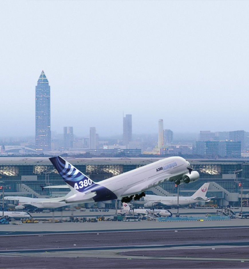 Airbus A320 und Frankfurter Skyline