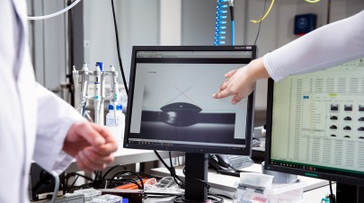 In den Forschungsinstituten an der TU entstehen ständig neue Daten - wie hier am Sonderforschungsbereich 1194 "Wechselseitige Beeinflussung von Transport- und Benetzungsvorgängen".