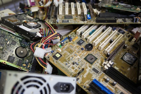 Elektromüllteile. Copyright: Felipe Fernandes