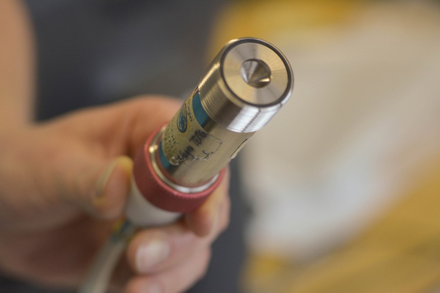 Impaktor, durch welchen Luft zum Probenträger gesaugt wird. Bild: Jannes Lüdtke