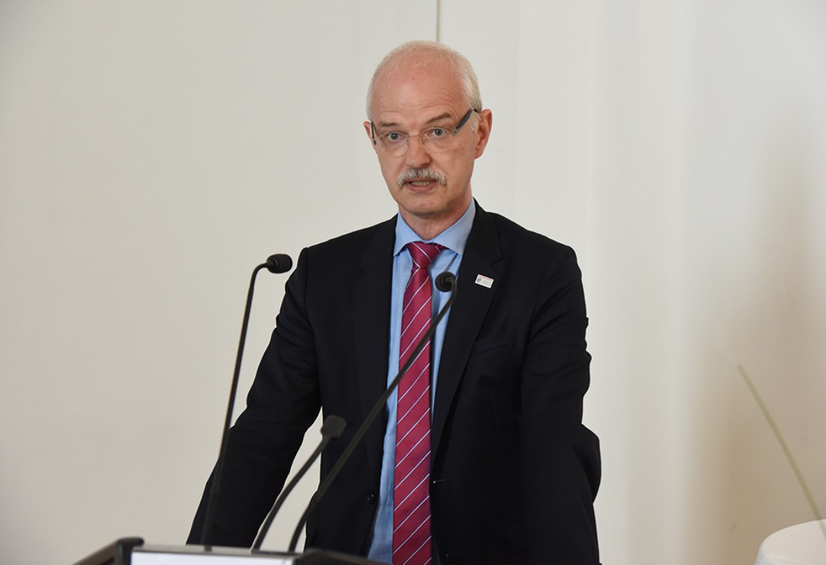 TU-Präsident Professor Hans Jürgen Prömel hält die Eröffnungsrede. Bild: Claus Völker