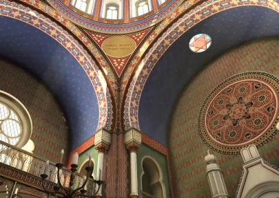 Virtuelle Rekonstruktion des Innenraums „Großen Synagoge Glockengasse“ in Köln (Bauzeit 1857-61). Der Innenraum beeindruckte durch seine reiche Farbigkeit. Bild: FG Digitales Gestalten / TU Darmstadt