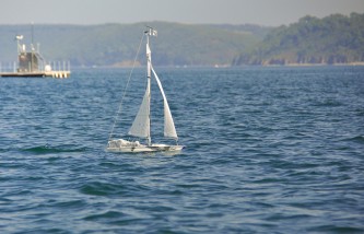 Das Boot des Sailing Teams auf dem Atlantik. Bild: Sailing Team Darmstadt