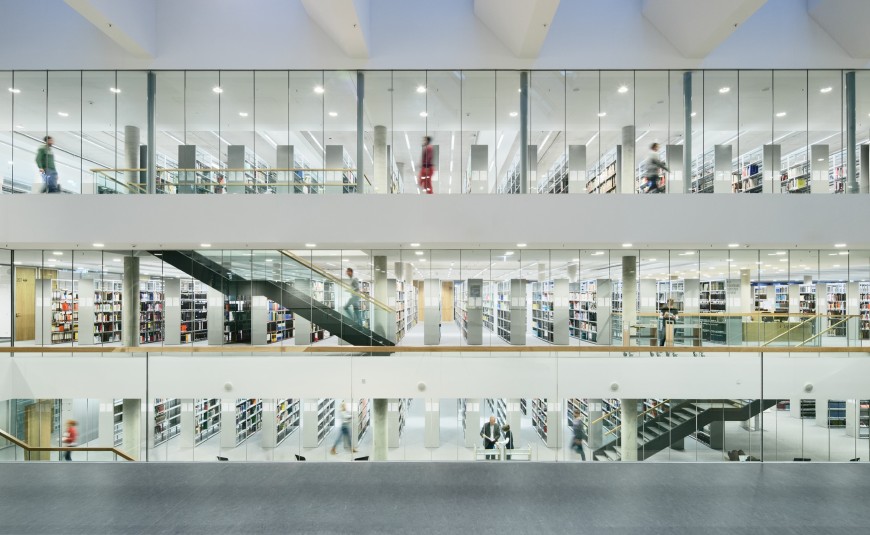 Hörsaal und Medienzentrum der TU Darmstadt Campus Lichtwiese