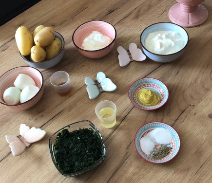 #studentsofTUdarmstadt, Kochbuch, ambassadors Steven, Grüne Sauce, Hessische Cuisine, Kräuter, Zutaten. // #studentsofTUdarmstadt, cookbook, ambassadors Steven, green sauce, Hessian cuisine, herbs, Ingredients